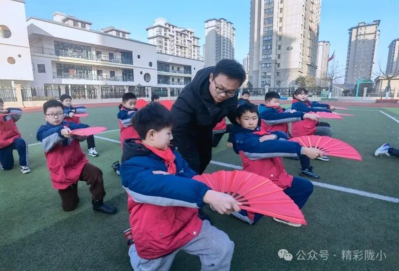 邳州陇海路小学：校园“武”起太极风