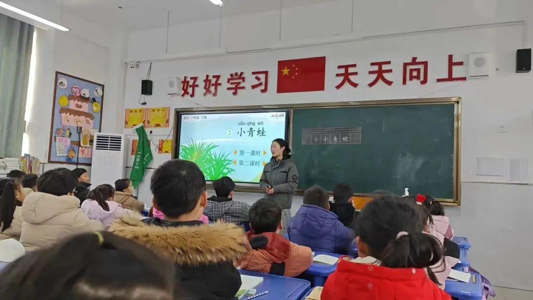 邳州市实验小学举行推门听课和高年段示范课活动